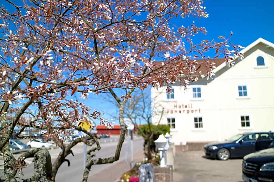 Vänerport Lakefront Hotell