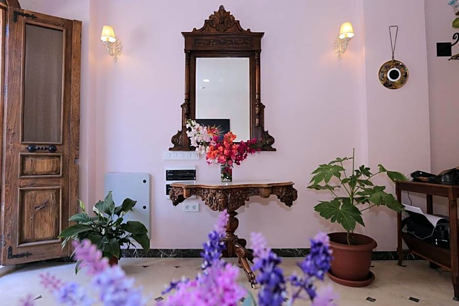 AtaÇesme Otel