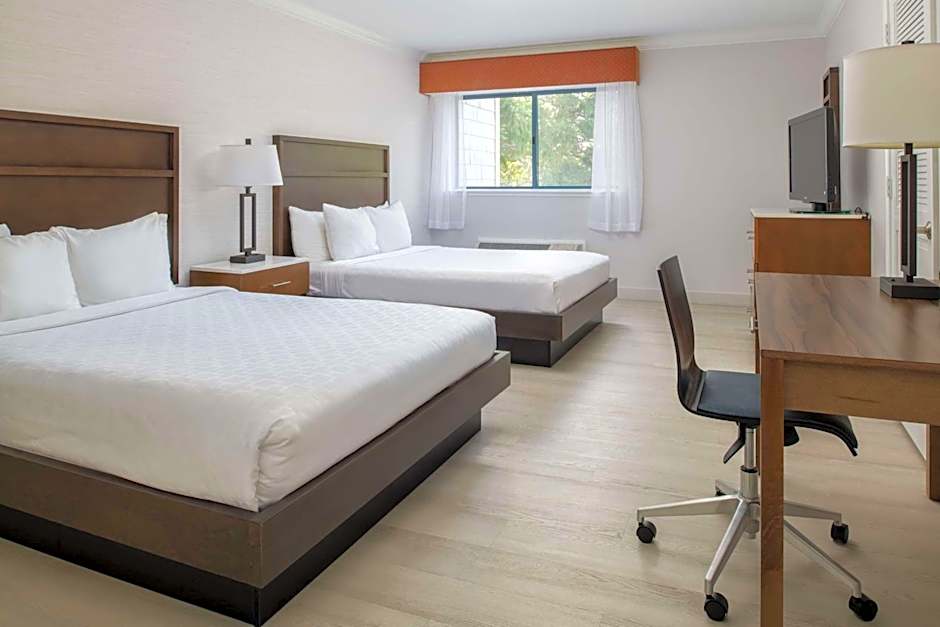 Best Western Plus All Suites Inn