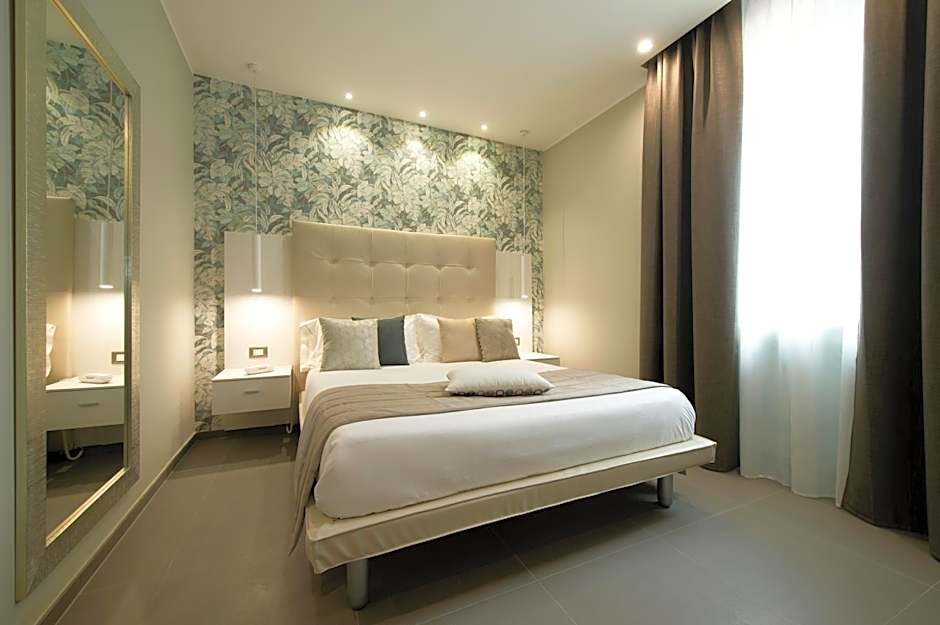 HOTEL H21