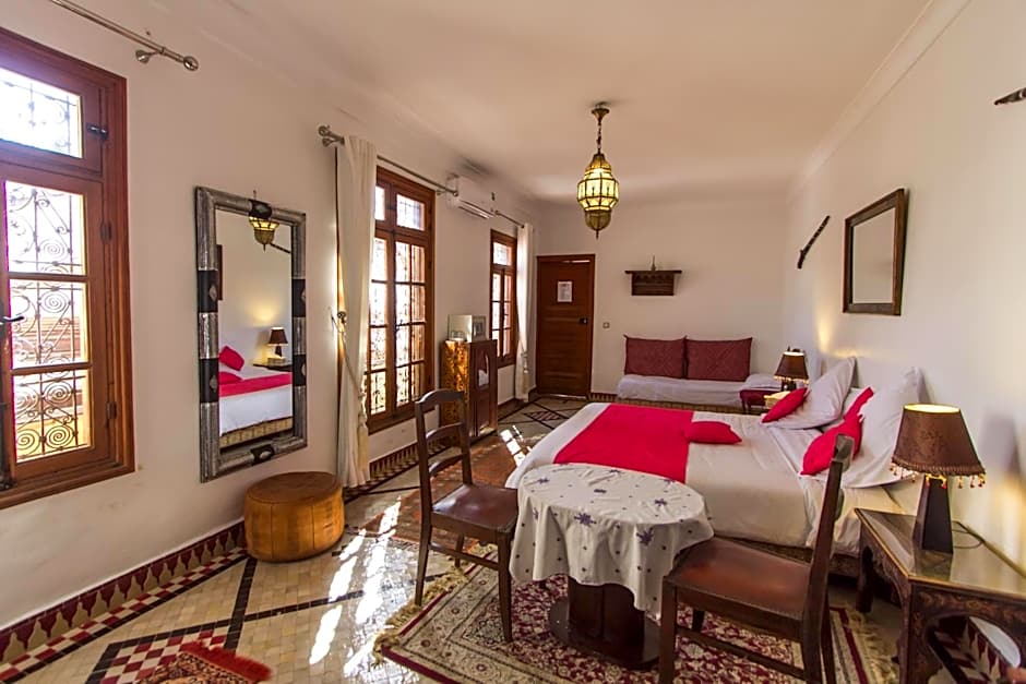 Riad 53 Fes - Luxury Oasis