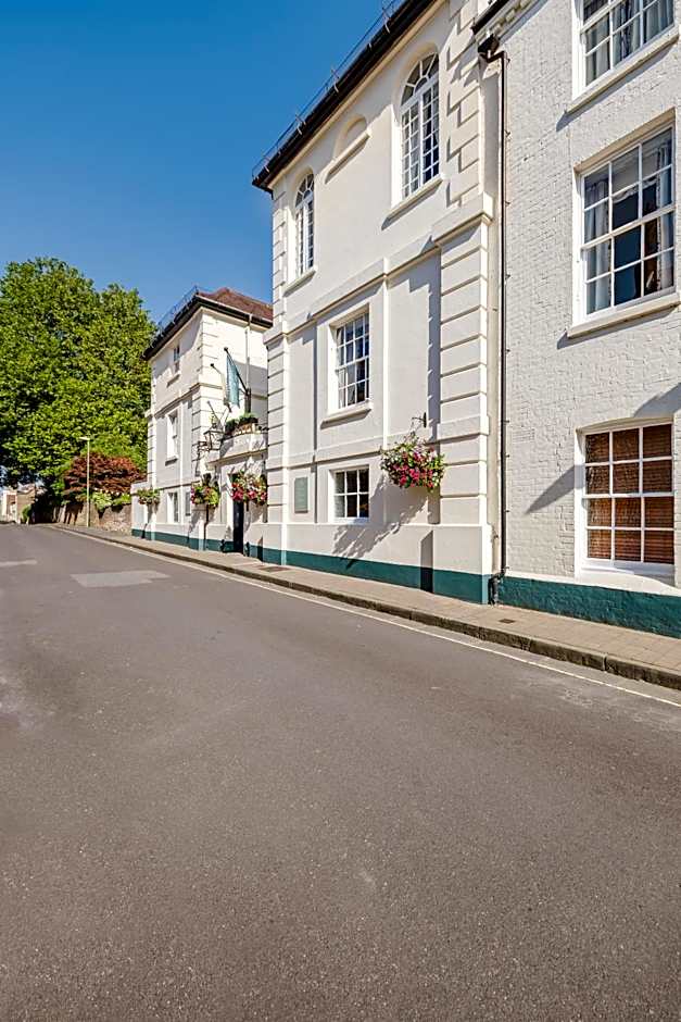 Winchester Royal Hotel