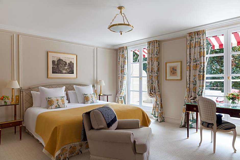 Le Bristol Paris, Oetker Hotels