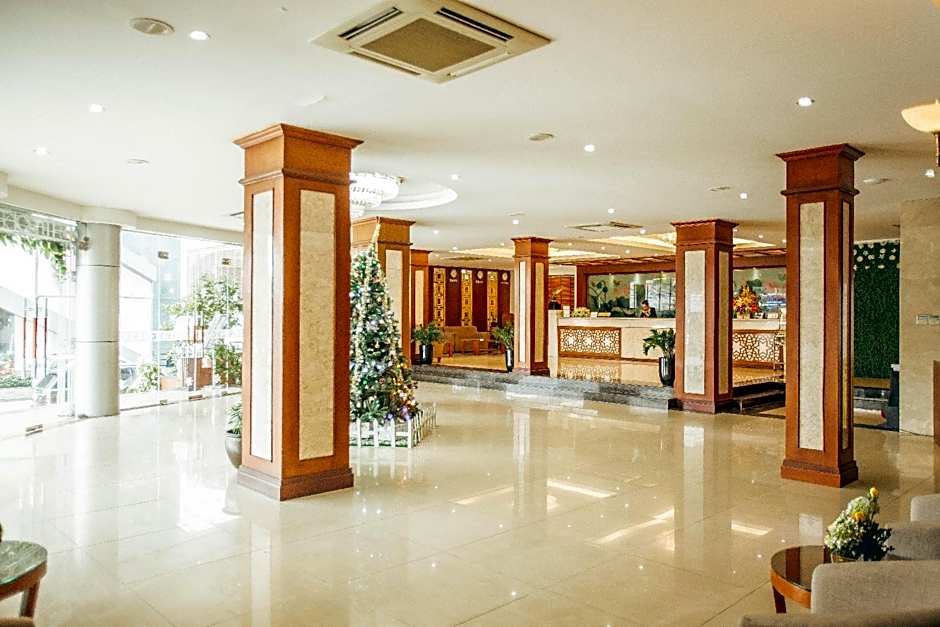 Muong Thanh Vinh Hotel