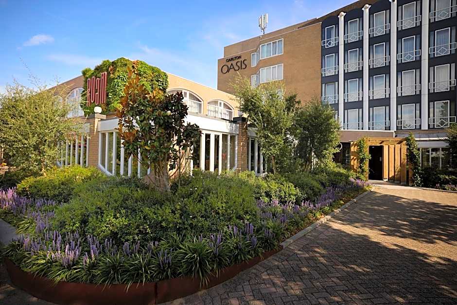 Carlton Oasis