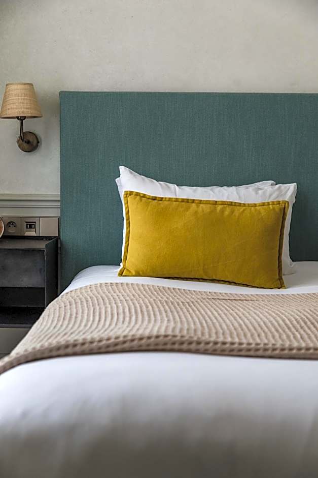 HOY Paris - Yoga Hotel