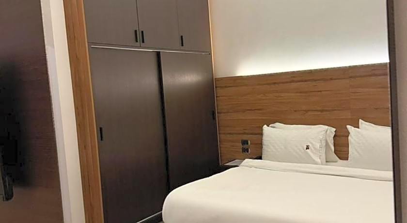 Ny Suites
