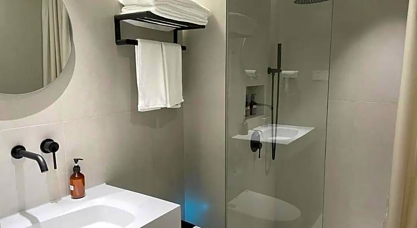 Xingle Hotel(Suzhou Guanqian Street Pingjiang Road)