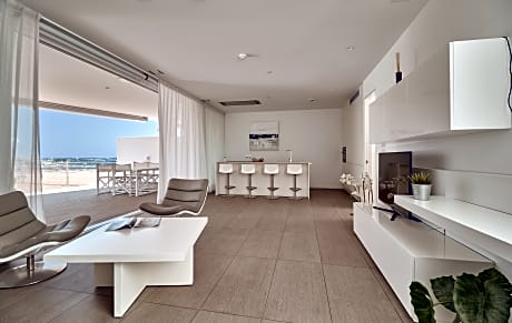 SERENITY BLISS TWO BEDROOMS AND TERRACE WITH VIEWS