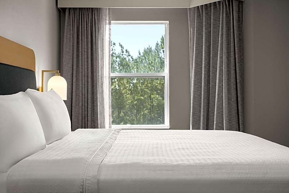 Homewood Suites By Hilton Atlanta/Alpharetta