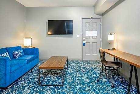 Junior Suite, 2 Queen, Sofa bed