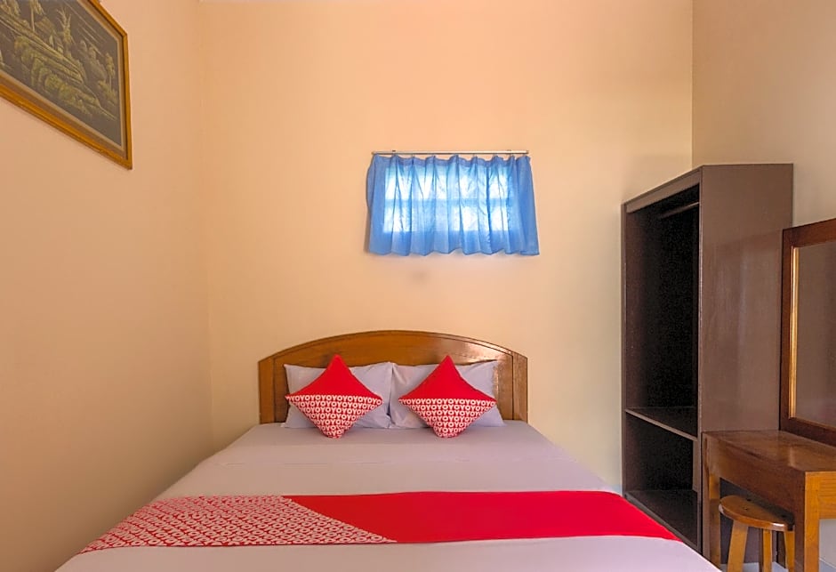 OYO 3024 Hotel Kebon Manis