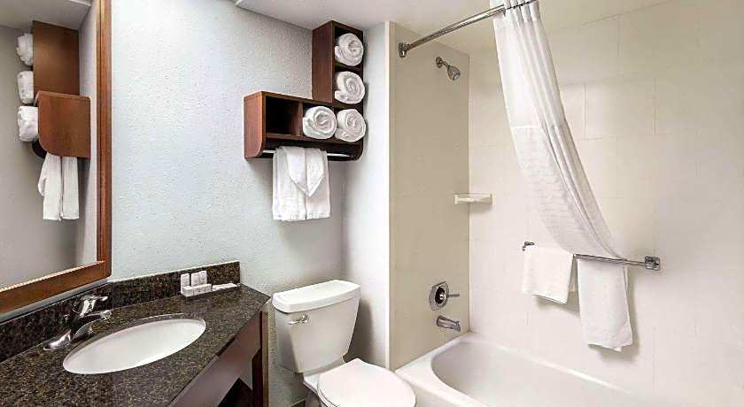 AmericInn by Wyndham Madison West