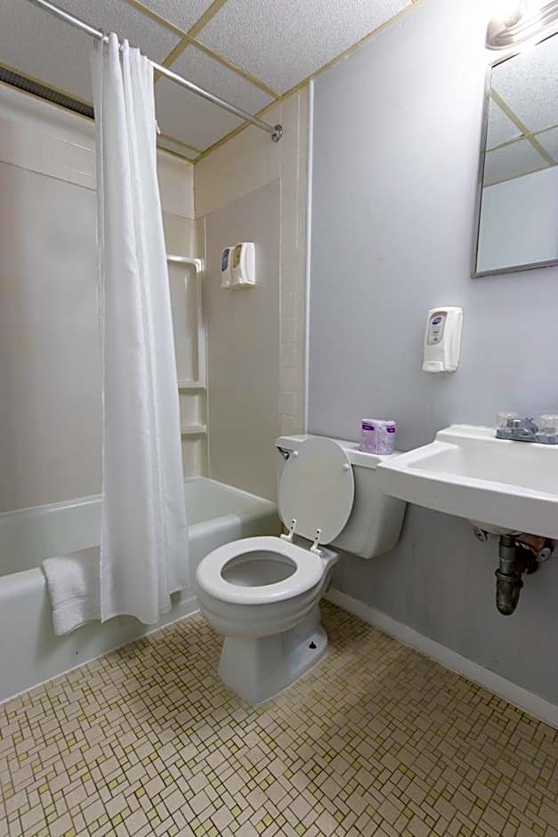 Rideau Oceanfront Motel