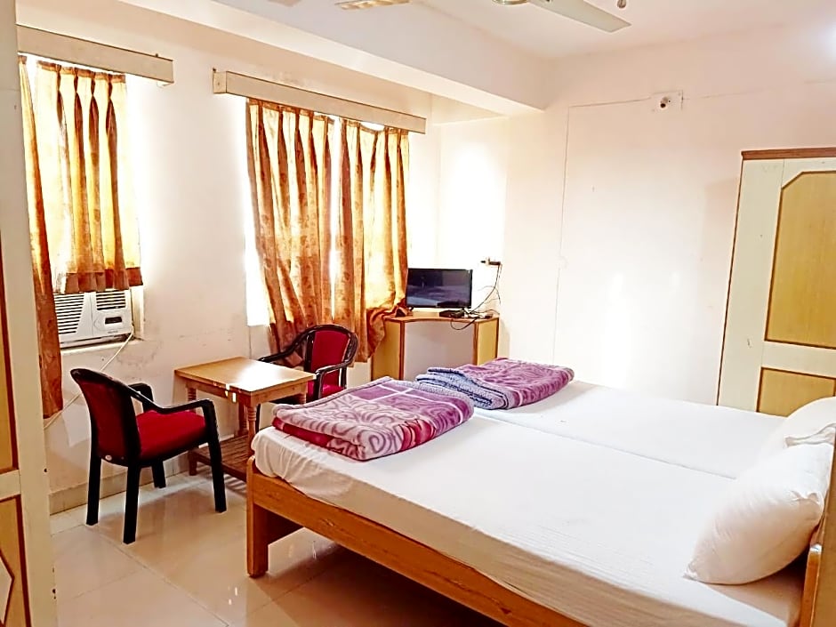 Hotel Rajdhani Plaza