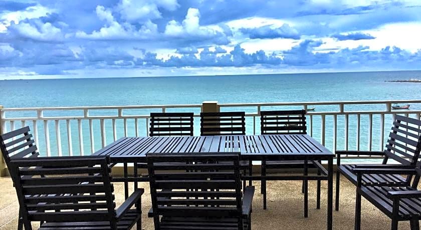 Royal Phala Cliff Beach Resort and Spa