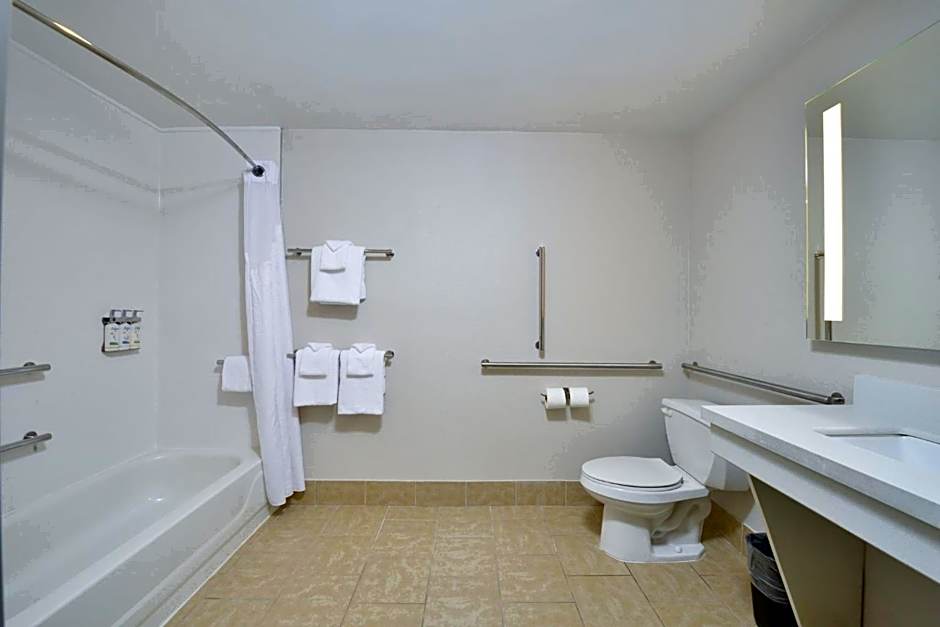 Holiday Inn Express Lewisburg - New Columbia By IHG