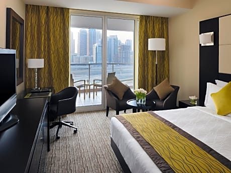 Junior Suite, Lake View, Free Beach Access in Palm Jumeirah