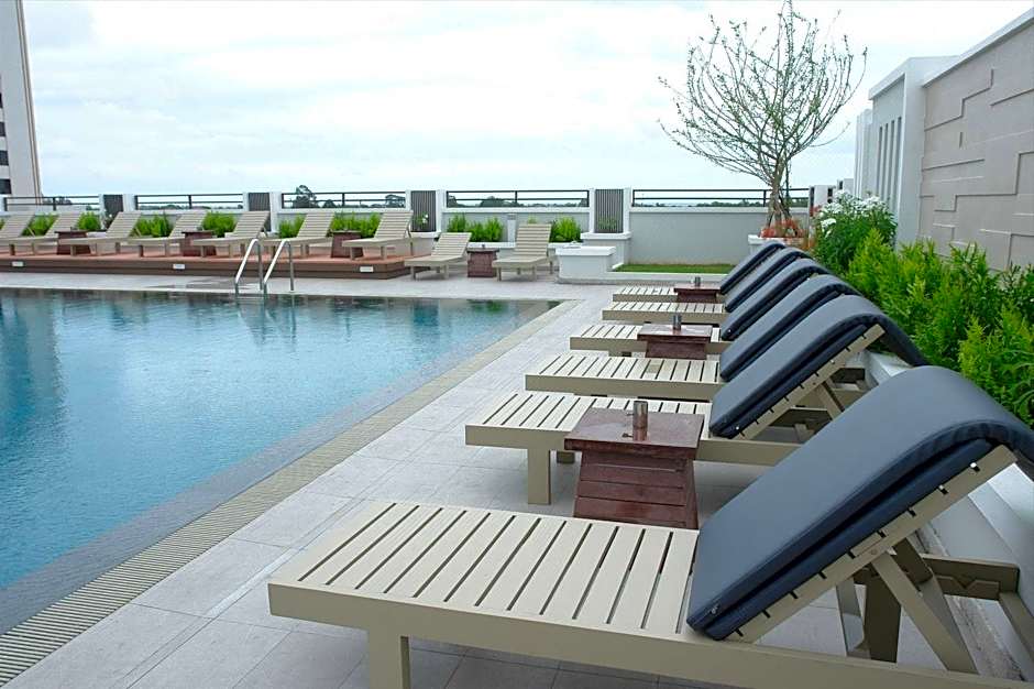 Kameo Grand Hotel & Serviced Apartments - Rayong 