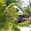 Casa Iguana Holbox - Beachfront Hotel