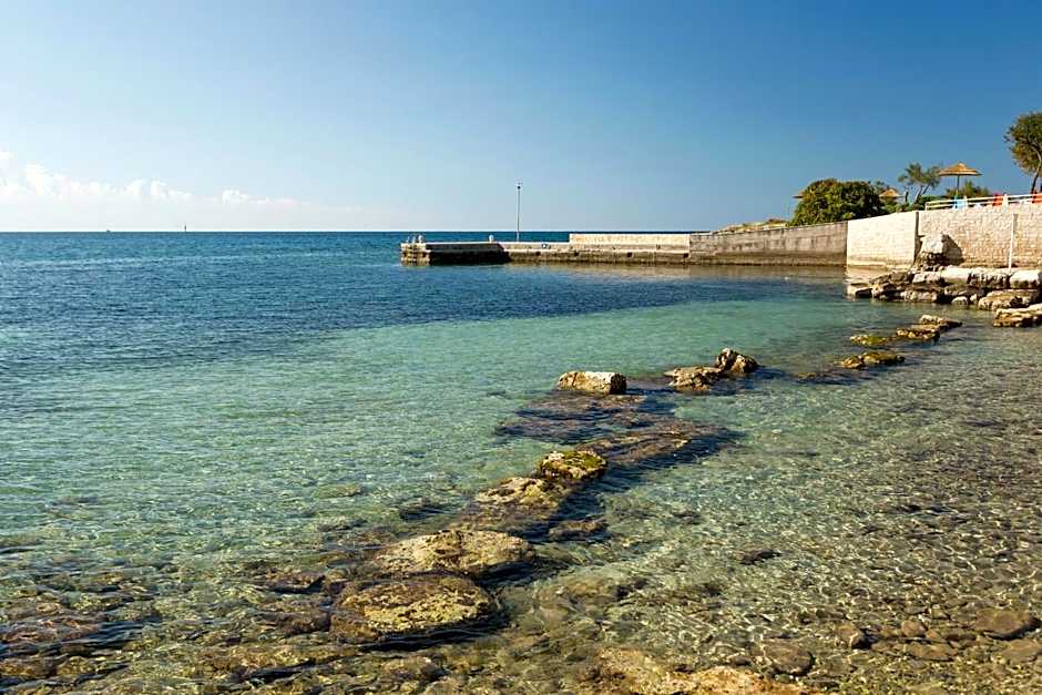 Mobile Homes - FKK Nudist Camping Solaris