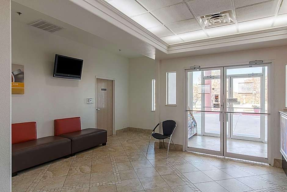 Motel 6-San Antonio, TX - Downtown - Alamo Dome