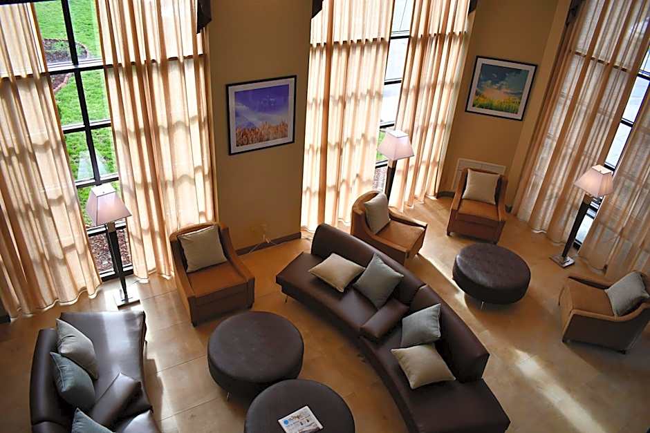 Candlewood Suites Grand Rapids Airport By IHG