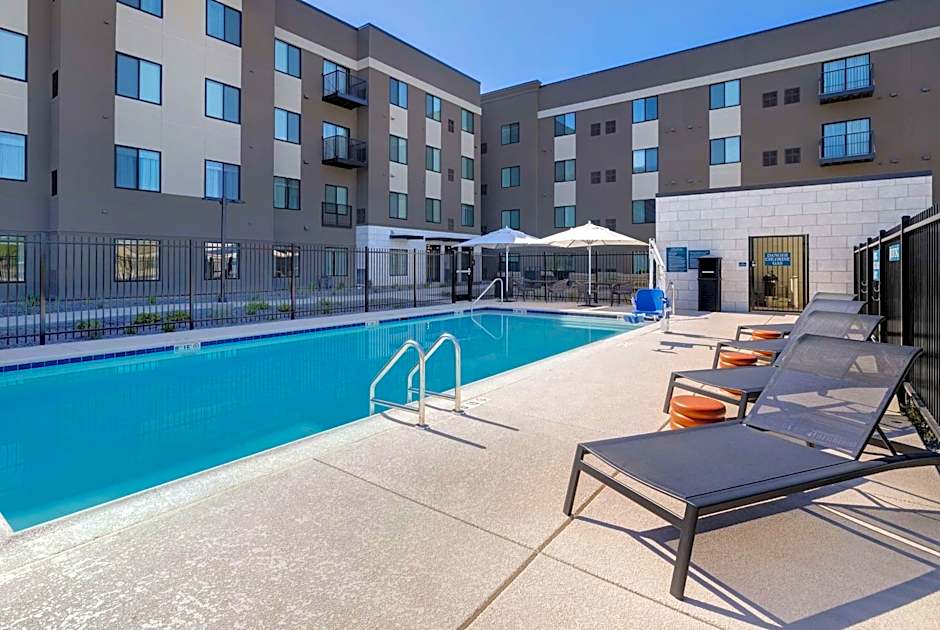 WaterWalk Extended Stay by Wyndham Huntsville