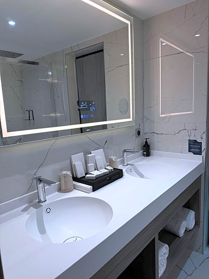 Ki Space Hotel & Spa - near Disneyland Paris