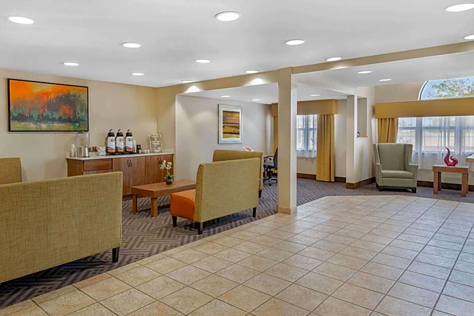 Baymont by Wyndham Farmington