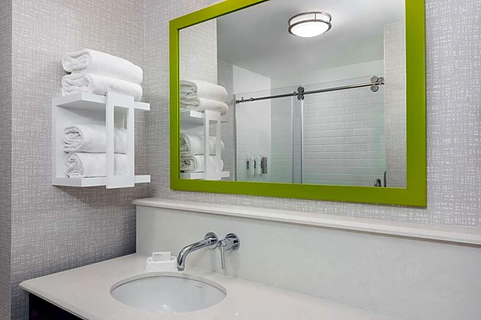 Hampton Inn By Hilton Coventry-Warwick Area