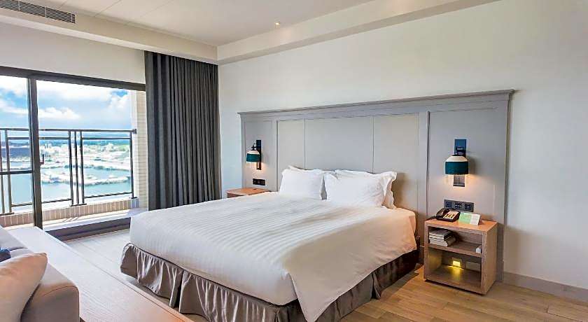 Discovery Hotel
