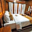 Double'D Hostel