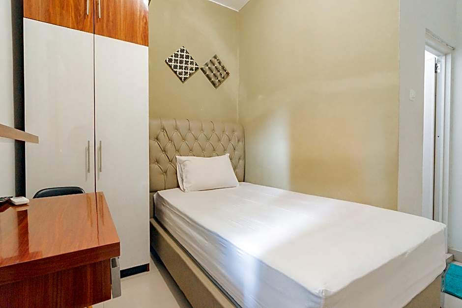 Koolkost near Stikes Cirebon