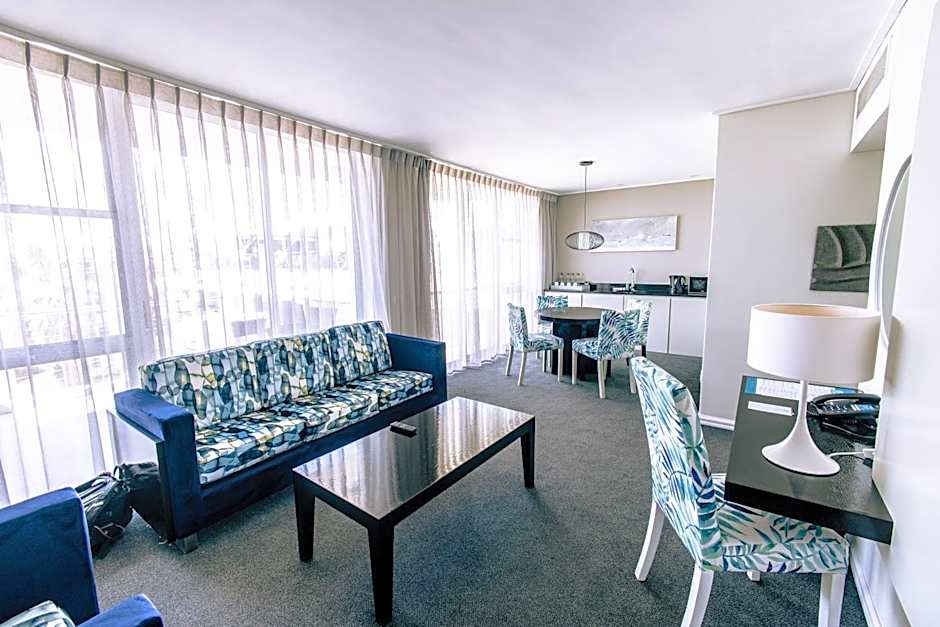 Lagoon Beach Hotel & Spa