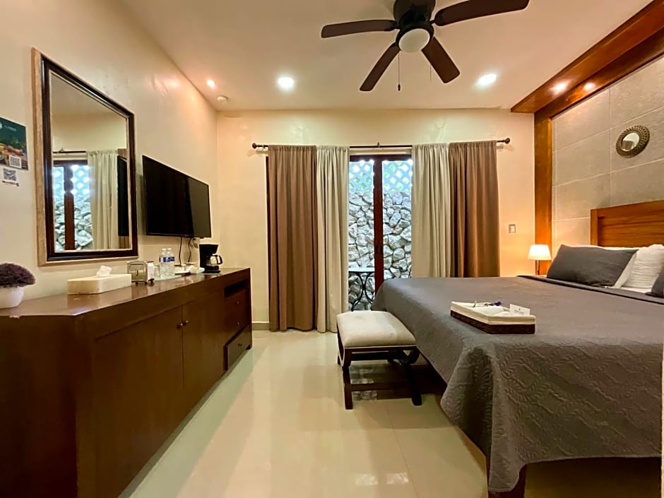 El Zaguán Colonial by GuruHotel