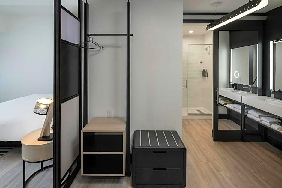 Aloft Memphis Downtown