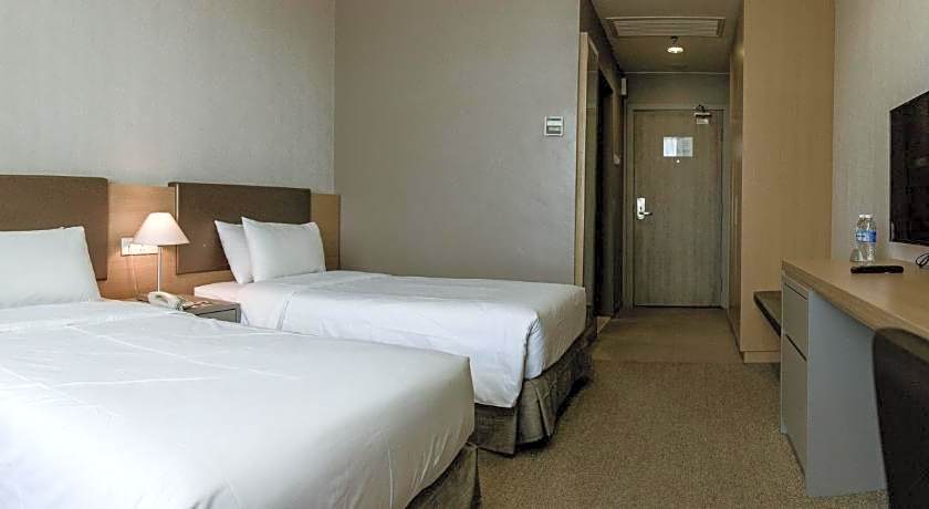 Hotel No.5
