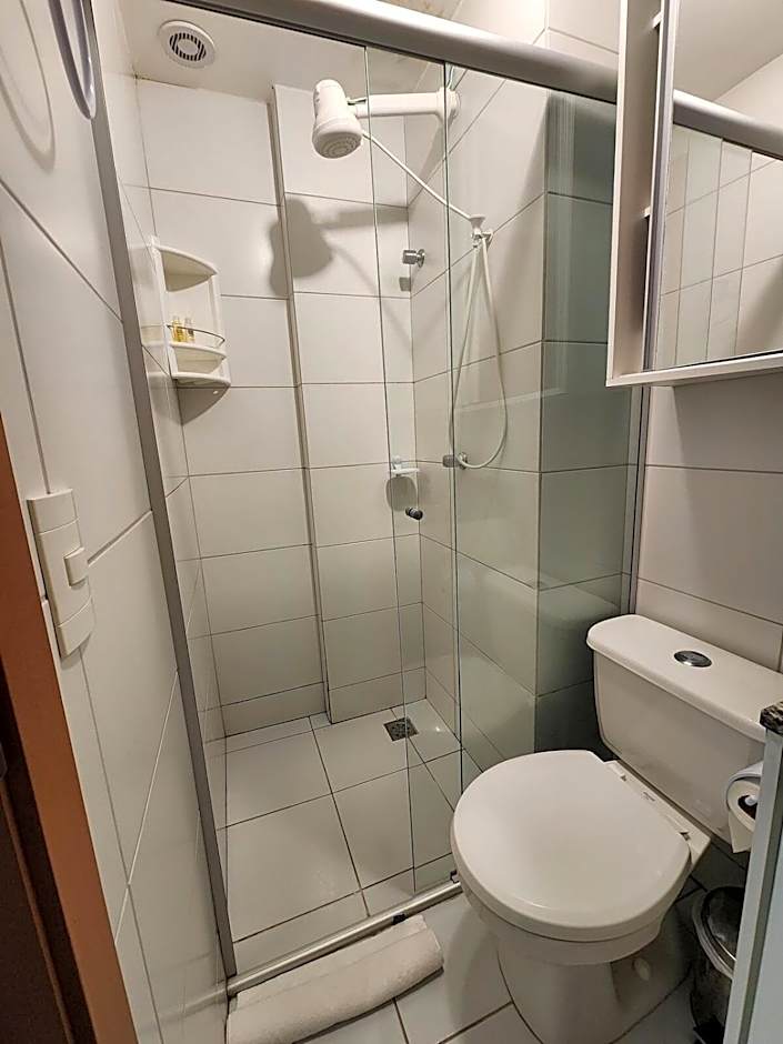 Bloco F AP 11 · Parque Norte Suíte Aconchegante