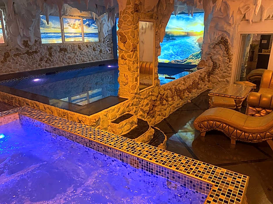 Bali Colosseum Hotel