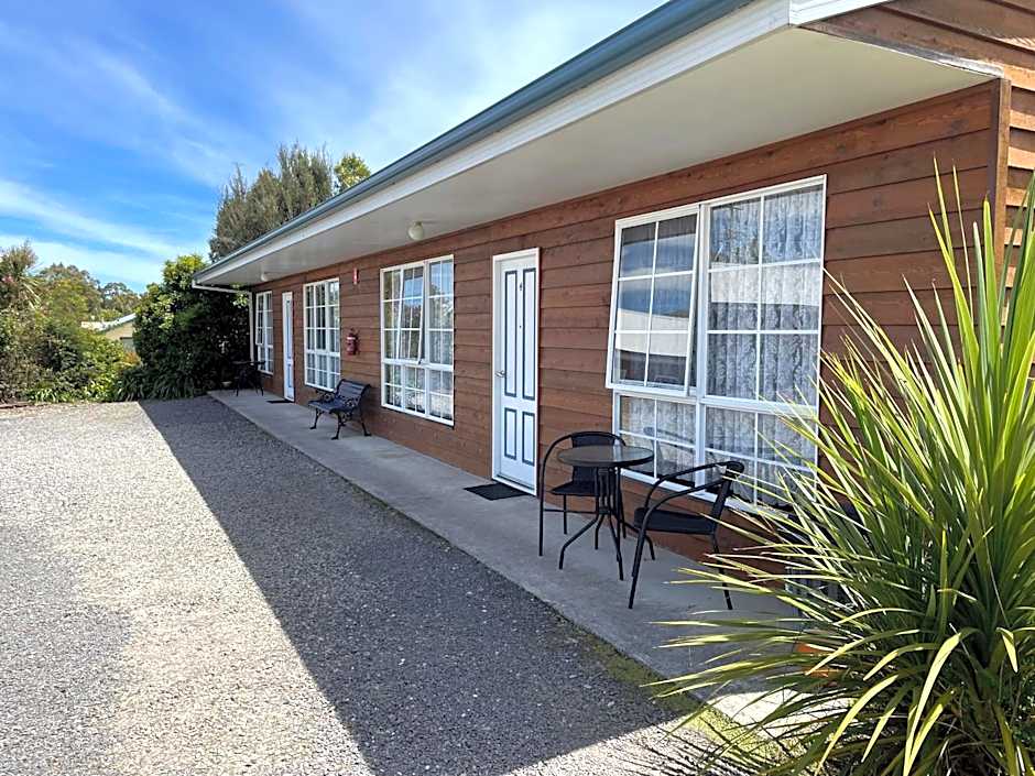 Castaway Holiday Apartments