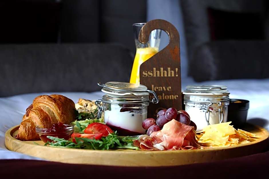 Boutique Hotel Steenhof Suites - Adults Only