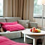 Ringsjöstrand Camping, Hotell och Stugby