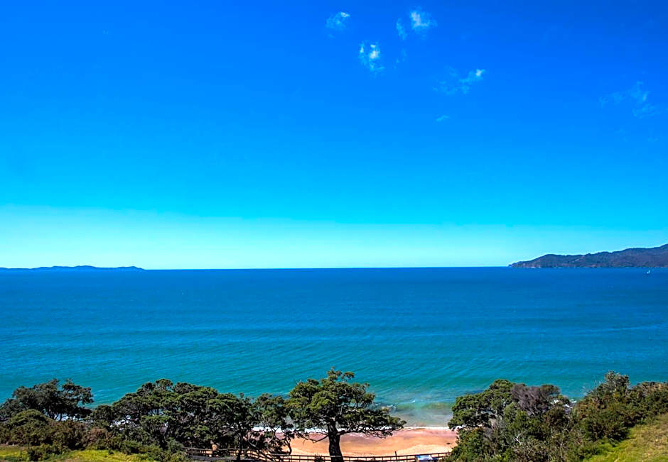 Doubtless Bay Villas