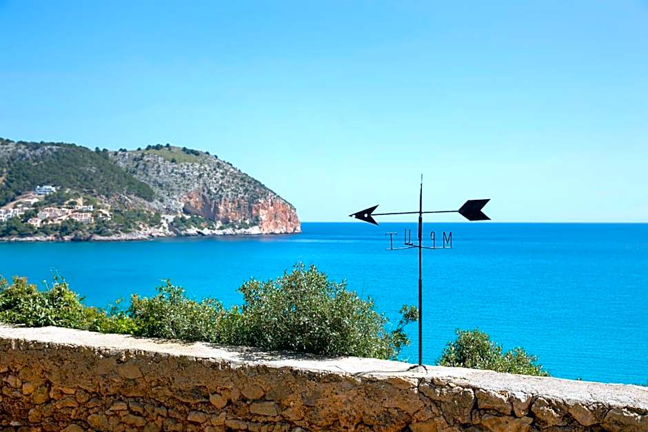 Can Simoneta - Adults Only