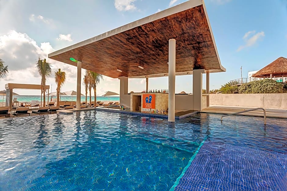 Royalton CHIC Cancun, An Autograph Collection All-Inclusive Resort - Adults Only