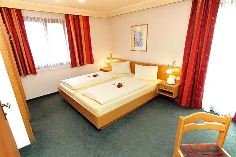 Double Room — 5 fotoğraftan 1. fotoğraf