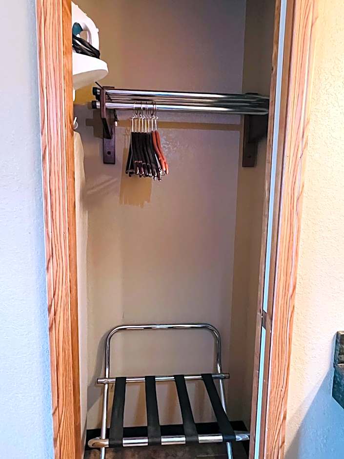 Cattle country lodge