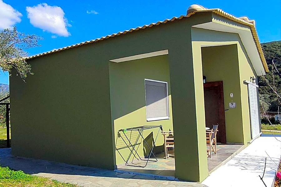 Socrates Organic Village - Wild Olive