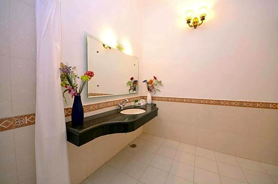 Koolwal Kothi Zinc Journey by The Fern, Nawalgarh